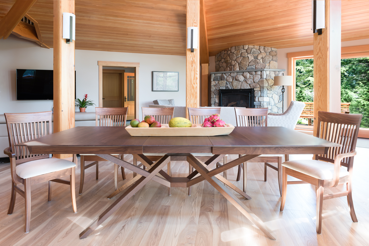 How to Determine Quality in Furniture Circle Furniture